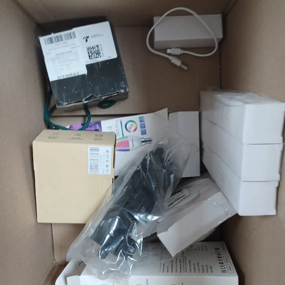 BOX OF APPROXIMATELY 15 ASSORTED HOUSEHOLD PRODUCTS TO INCLUDE LED FILAMENT CANDLE BULBS, BLANK DVDS, PORTABLE FAN ETC 