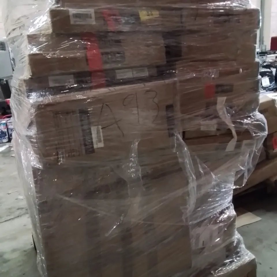 PALLET OF ASSORTED HOUSEHOLD GOODS AND PRODUCTS TO INCLUDE;TRASH CAN,DESK