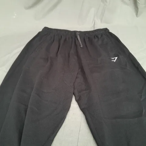 GYMSHARK LIFTING LIGHTWEIGHT JOGGER IN BLACK - MEDIUM