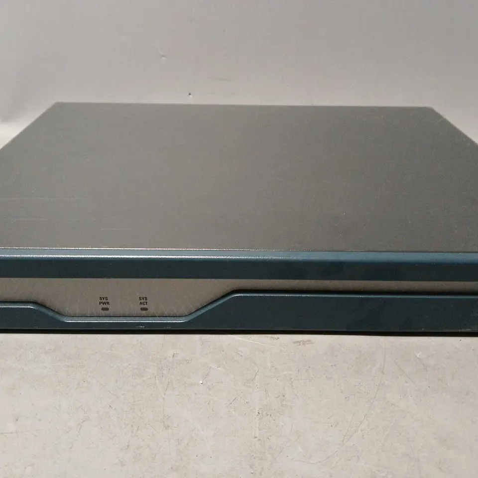 CISCO SYSTEM 1800 SERIES 