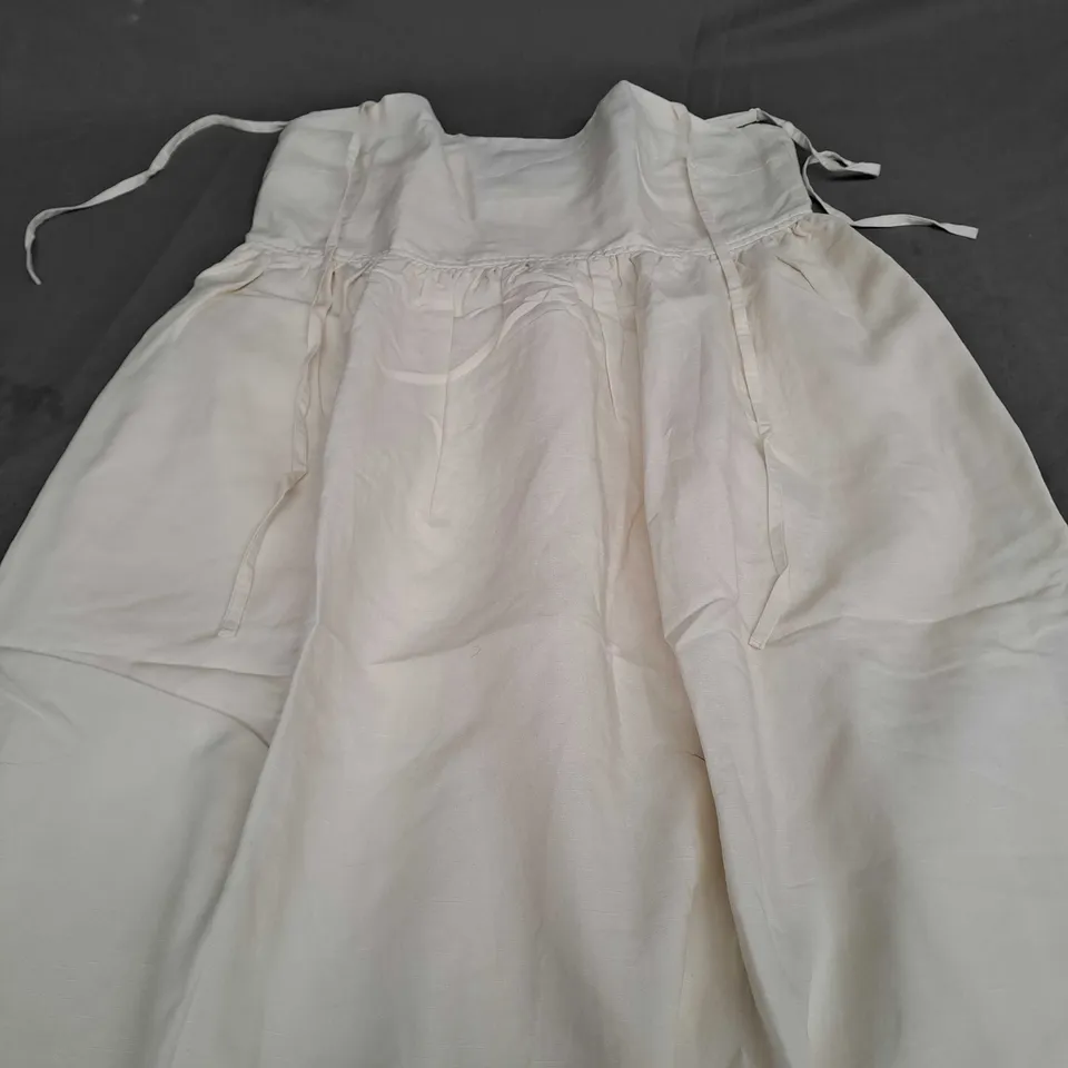 UNIQLO OFF WHITE DRESS - SMALL