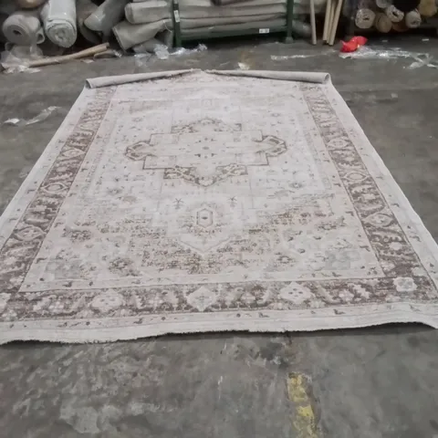 QUALITY DESIGNER AREA RUG - APPROXIMATELY 300X200
