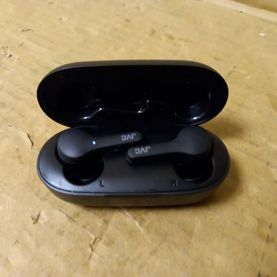 JVC WIRELESS EARBUDS 