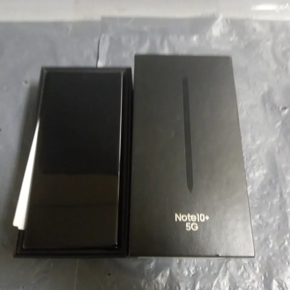 BOXED SAMSUNG GAAXY NOTE 10+ 5G 256GB MOBILE PHONE