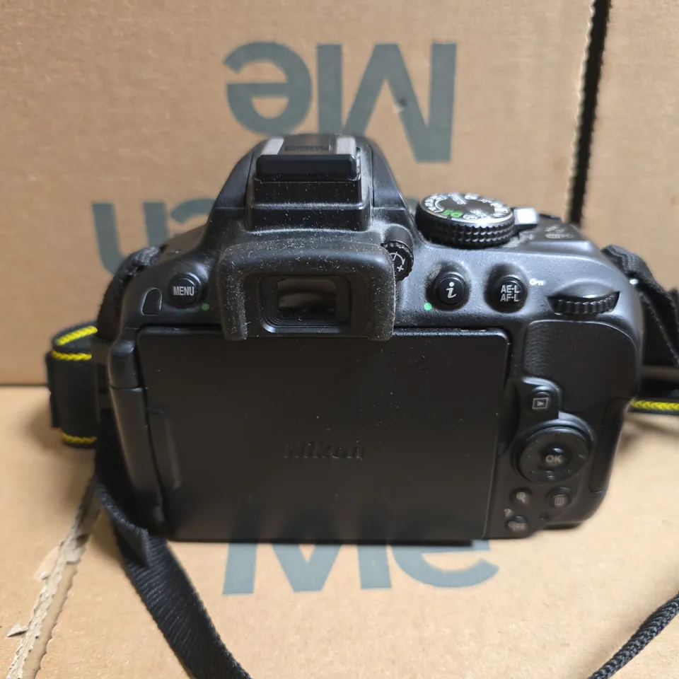 NIKON D5300 DSLR CAMERA