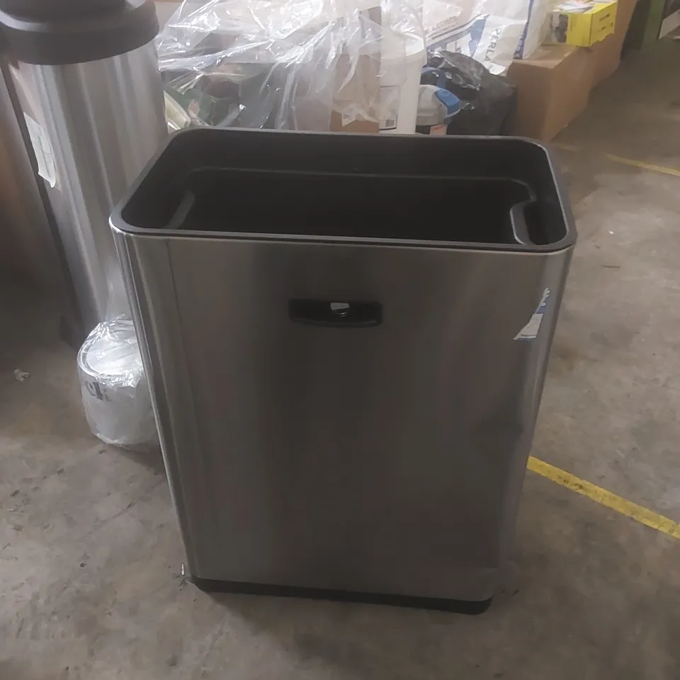 DROSERA STEEL SENSOR BIN 45L