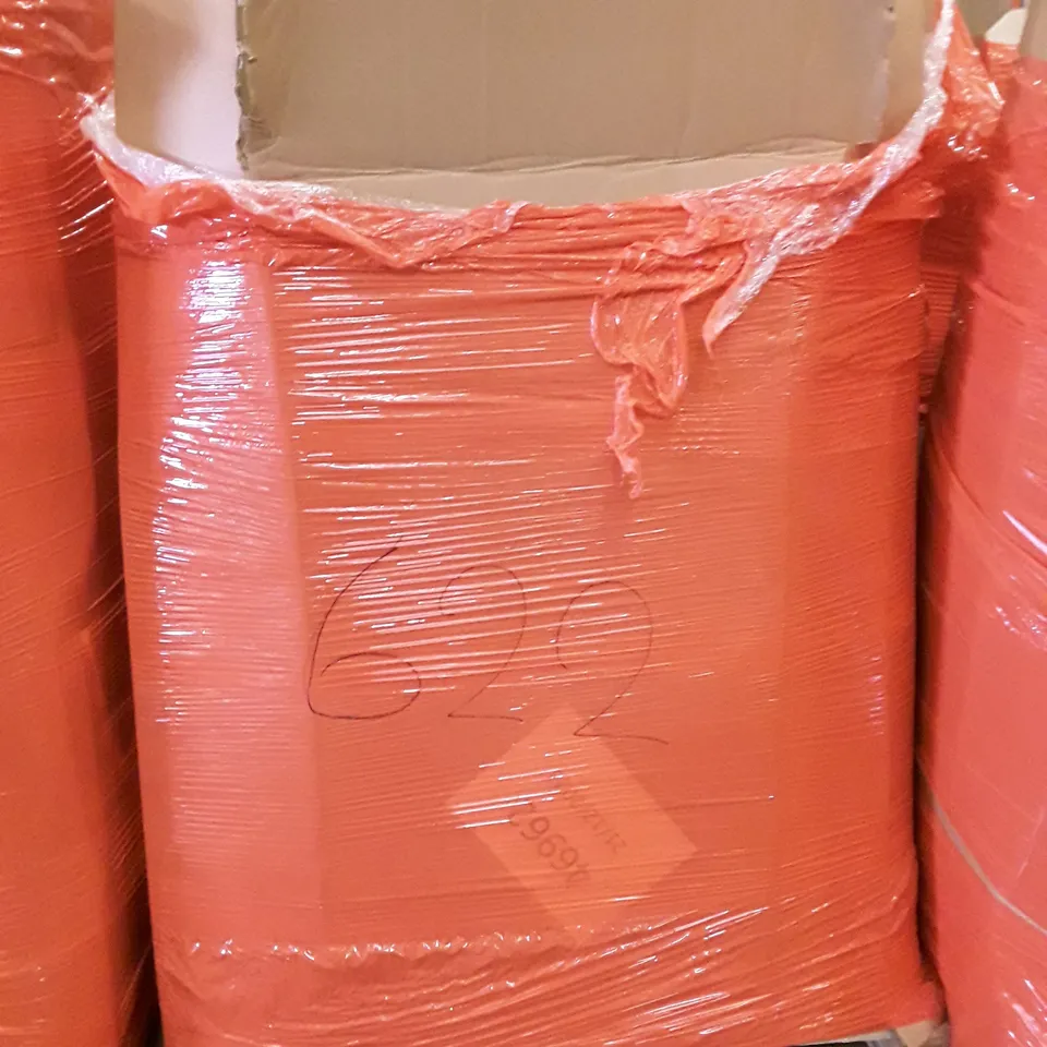 PALLET OF ASSORTED PRODUCTS INCLUDING 2.9M TELESCOPIC LADDER, BIRD BATH WITH FEEDING TABLE, GARMENT STEAMER, CEILING FAN WITH LIGHT, FLOOR CHAIR