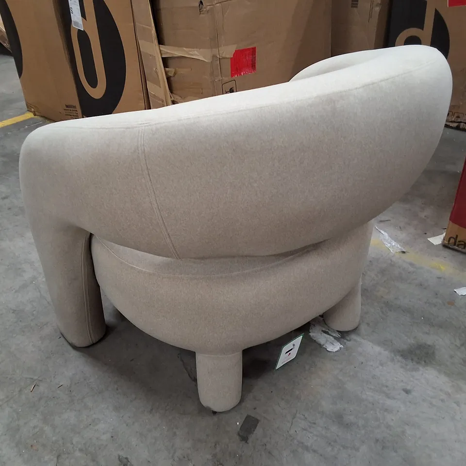 DANETTI RHETT NATURAL FABRIC ACCENT CHAIR
