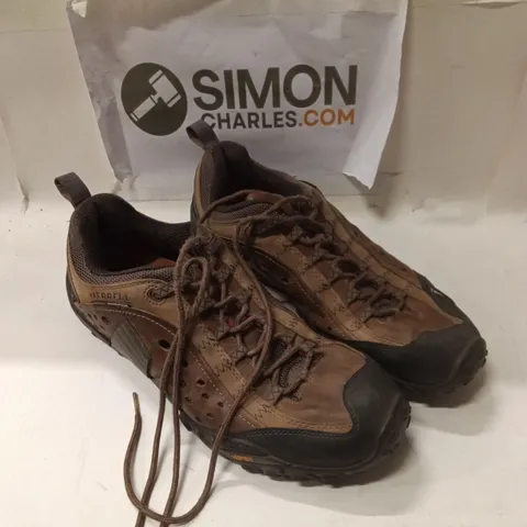 MERRELL MEN'S HIKING SHOES โ BROWN UK12
