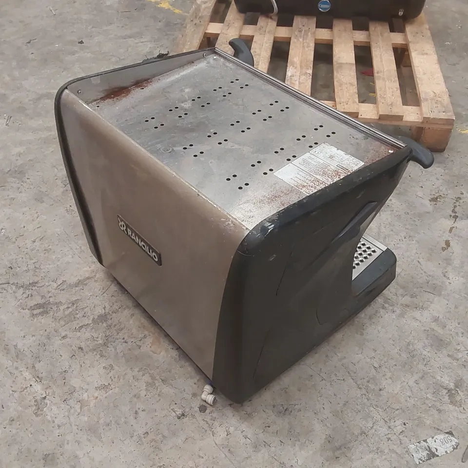 RANCILIO CLASSE 5 COMMERCIAL 2 GROUP COFFEE MACHINE