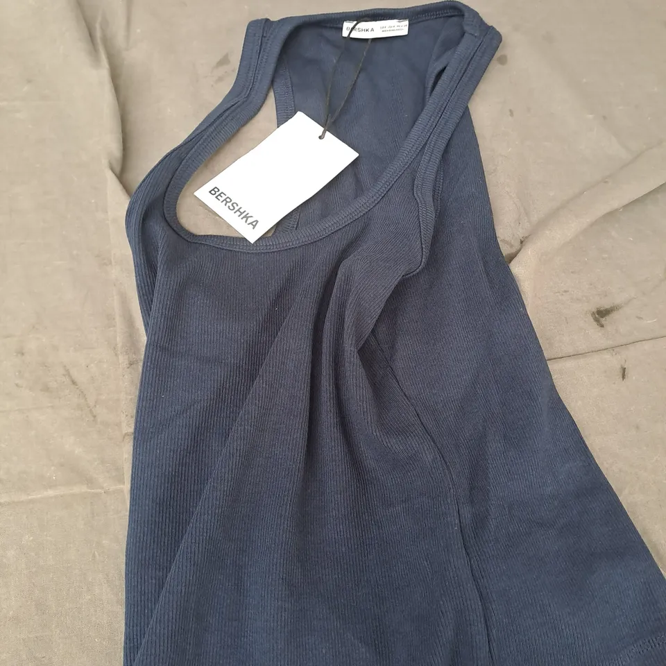 BERSHKA LADIES VEST IN NAVY - M