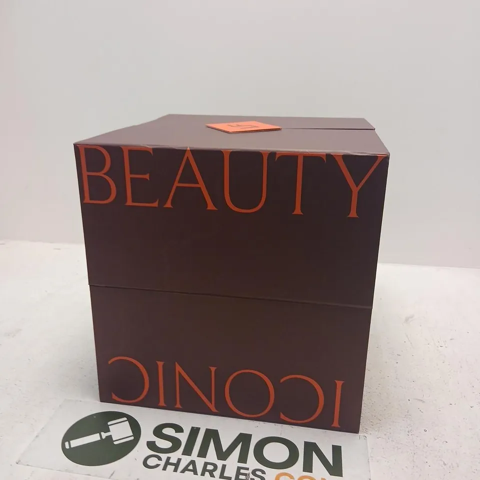 THE LOOKFANTASTIC BEAUTY ADVENT CALENDAR