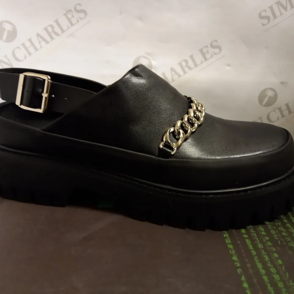 KOI VEGAN BLACK VISOR CHUNKY SLINGBACK SANDALS - SIZE 9