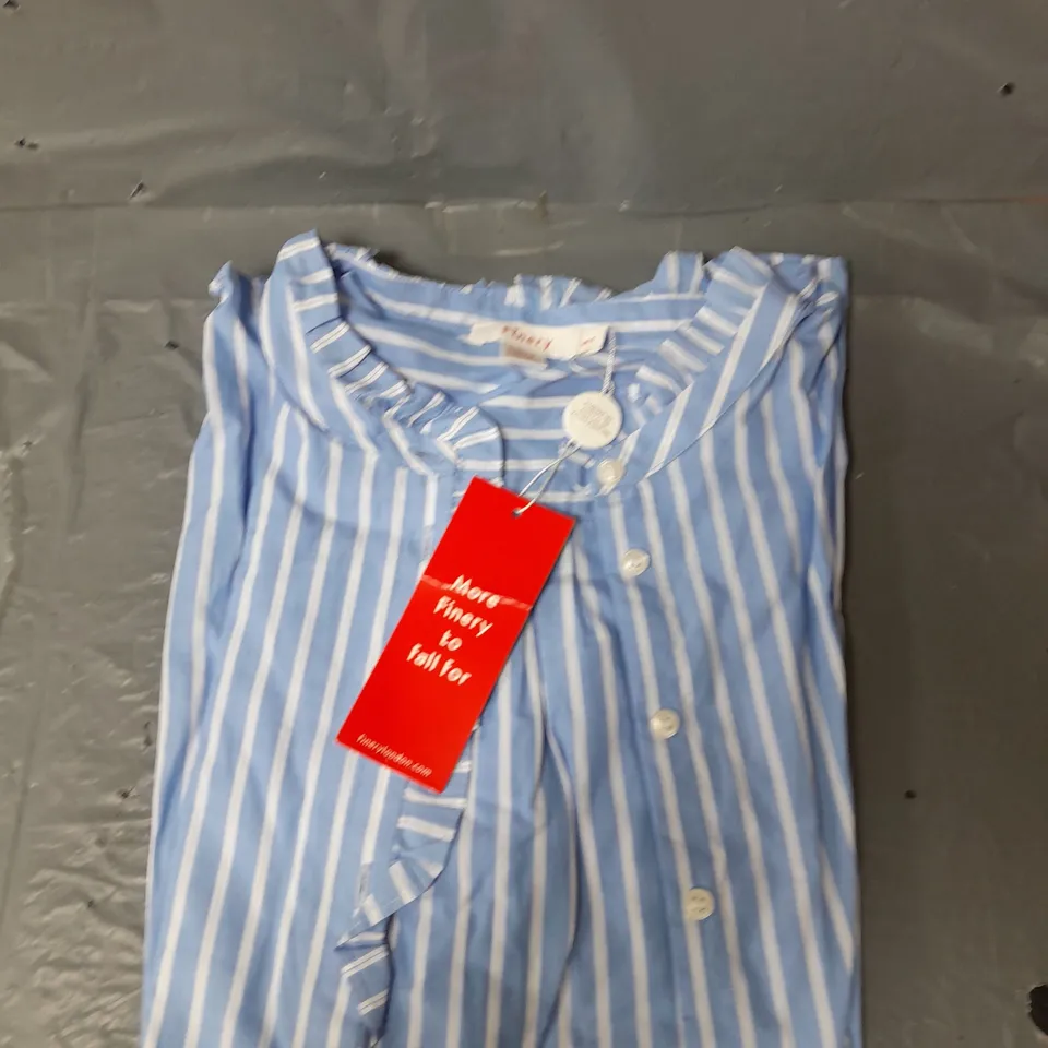 FINERY LADIES SABRINA LONG SLEEVED SHIRT - BLUE/WHITE STRIPES - SIZE 12