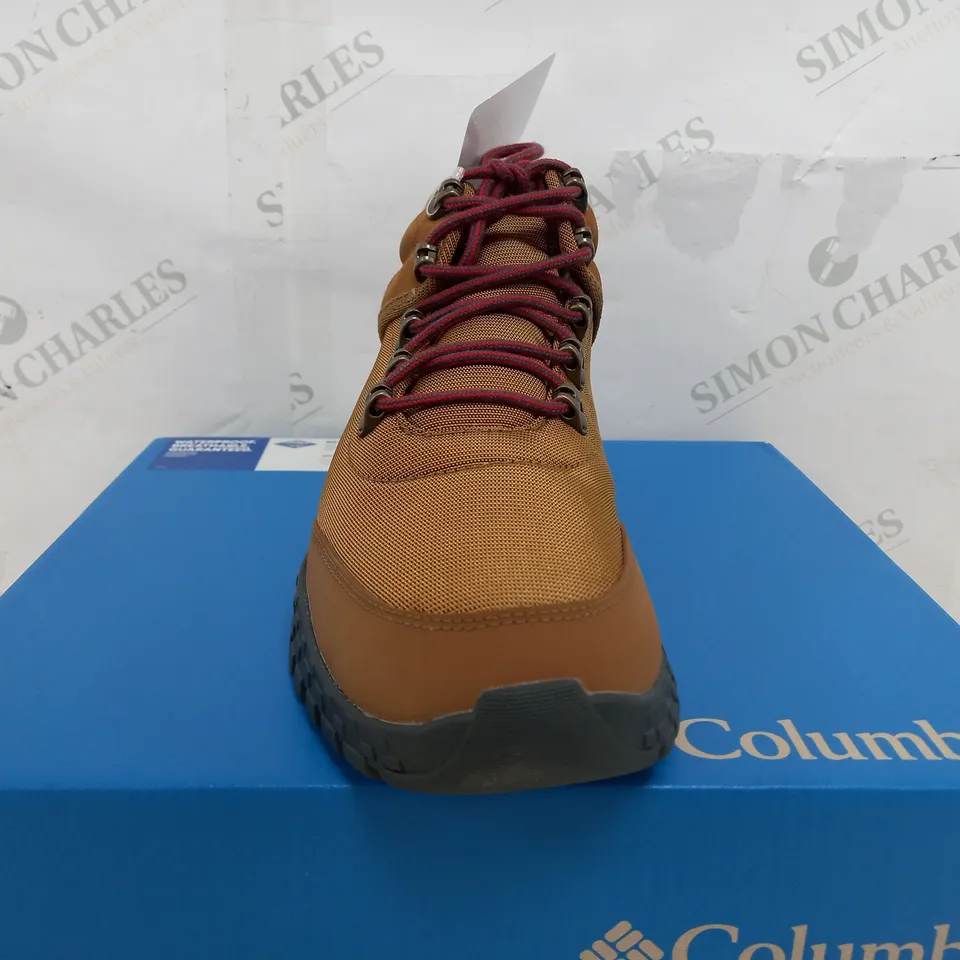 BOXED PAIR OF COLUMBIA FAIRBANKS MID BROWN WALKING BOOTS - UK 8 