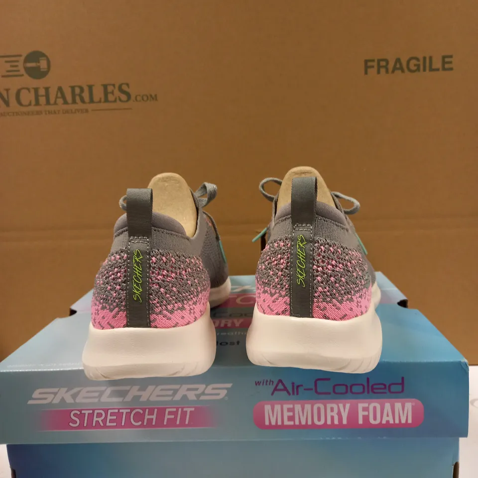 SKECHERS ULTRA FLEX GREY TRAINERS - SIZE 4.5