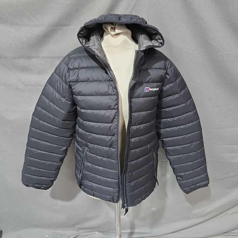 BERGHAUS PADDED HOODED JACKET – KIDS' SIZE 13, DARK GREY
