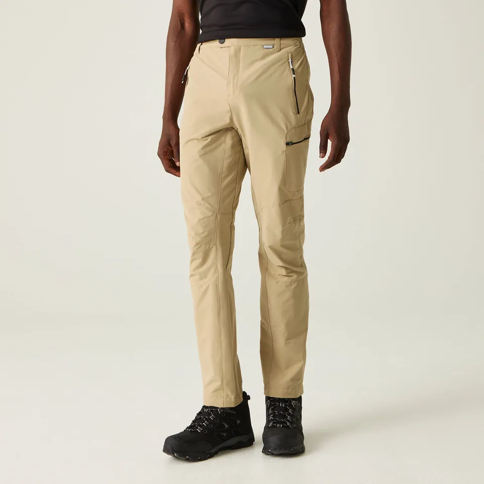 BRAND NEW REGATTA MEN'S HIGHTON WALKING TROUSERS IN OAT - 38"