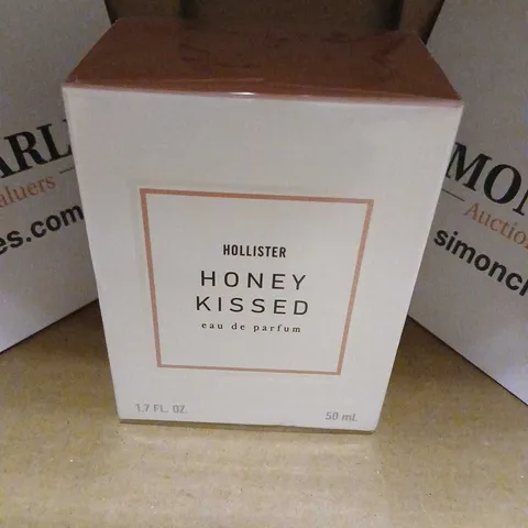 BOXED HOLLISTER HONEY KISSED EAU DE PARFUM 50ML