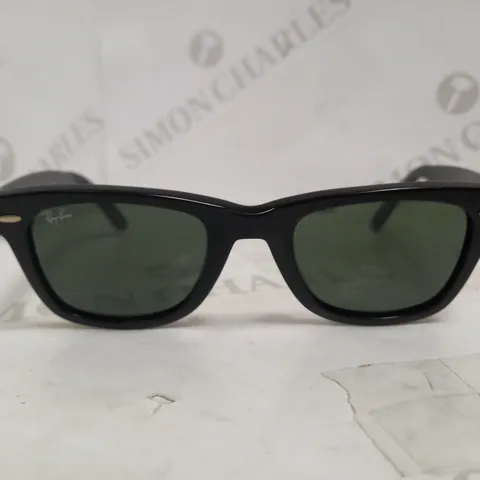 RAY-BAN STYLE WAYFARER SUNGLASSES