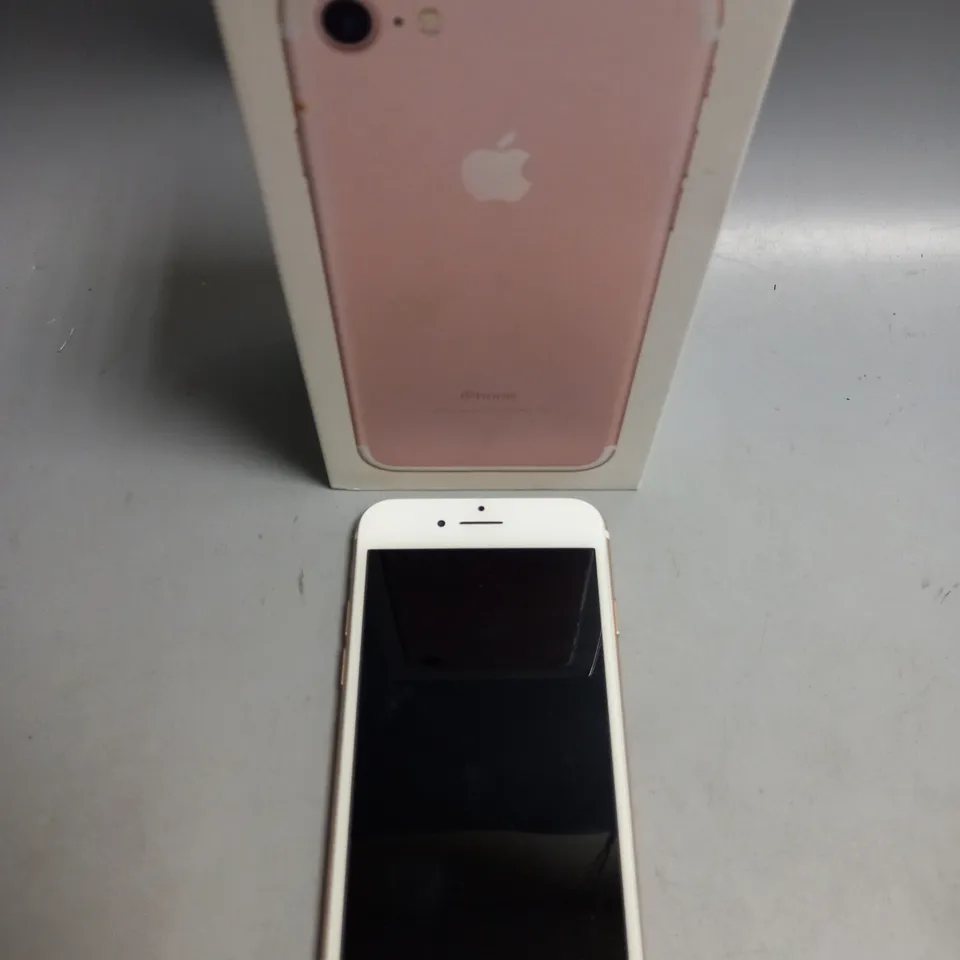 BOXED IPHONE 7 PINK 32GB