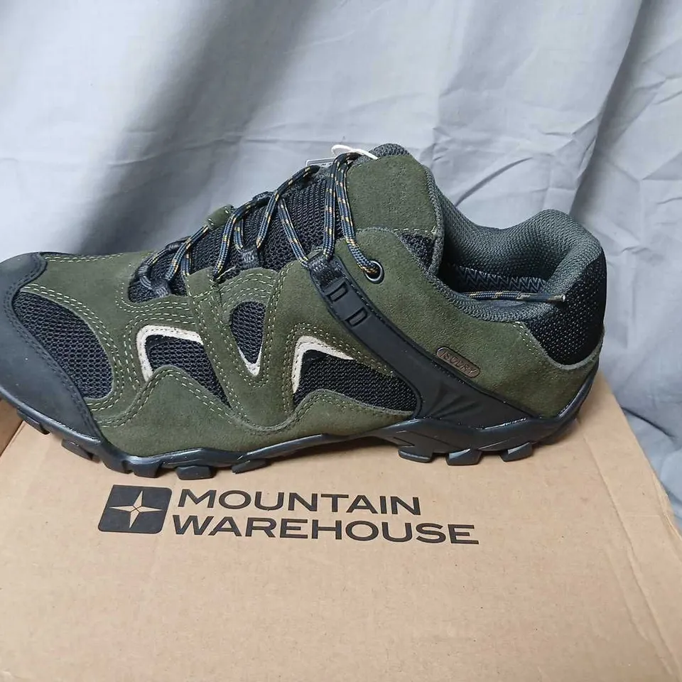 MOUNTAIN WAREHOUSE KHAKI HIKING SHOES – UK 10 (MEN'S)