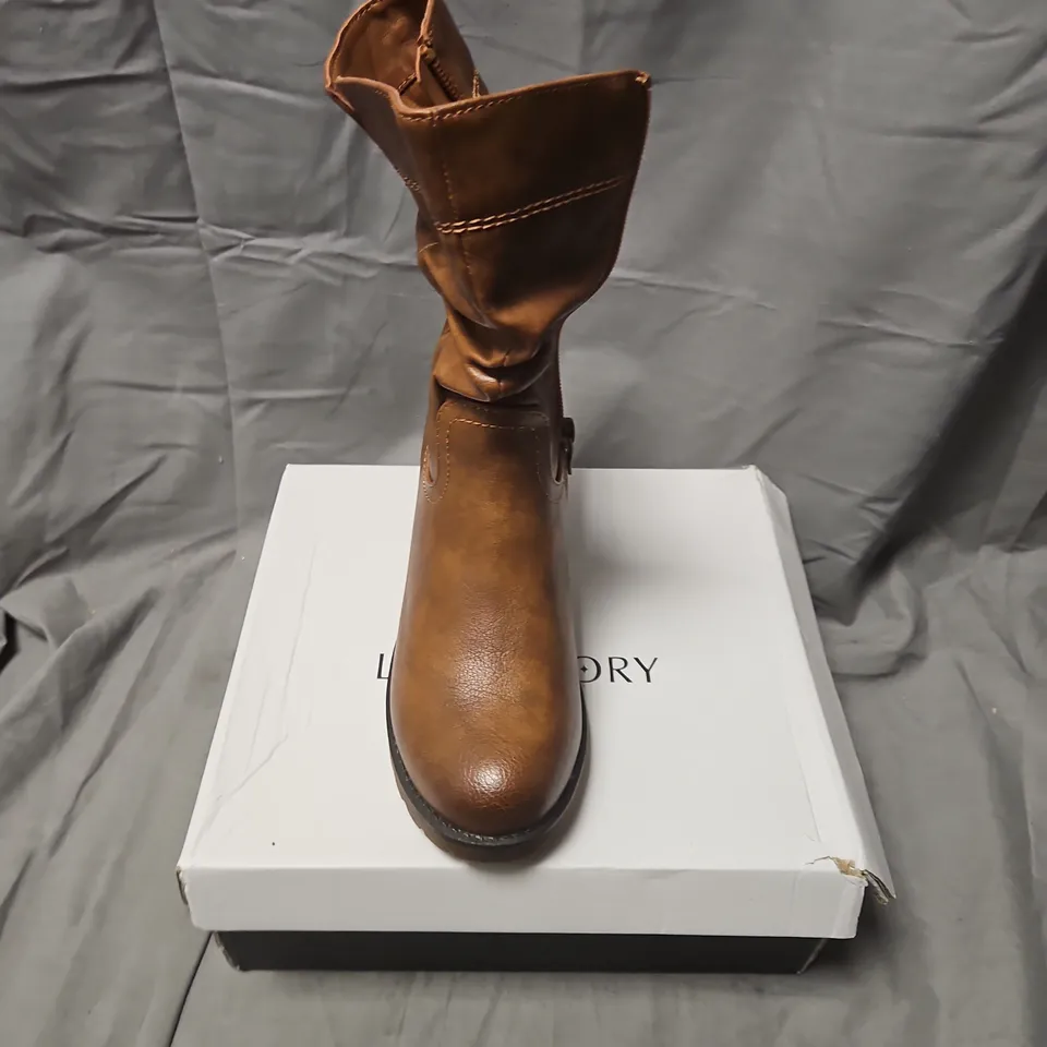 LADY GLORY CAMEL-COLOURED LEATHER BOOTS – UK4 (EU37) – STYLE F6789