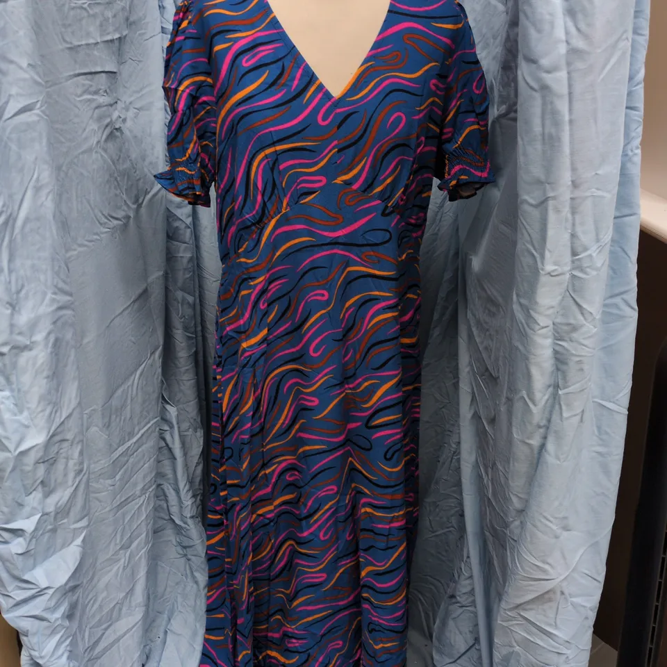 SUGARHILL BRIGHTON MARY JANE MIDI DRESS – BRIGHT NAVY, JAZZ WAVES (UK 14)