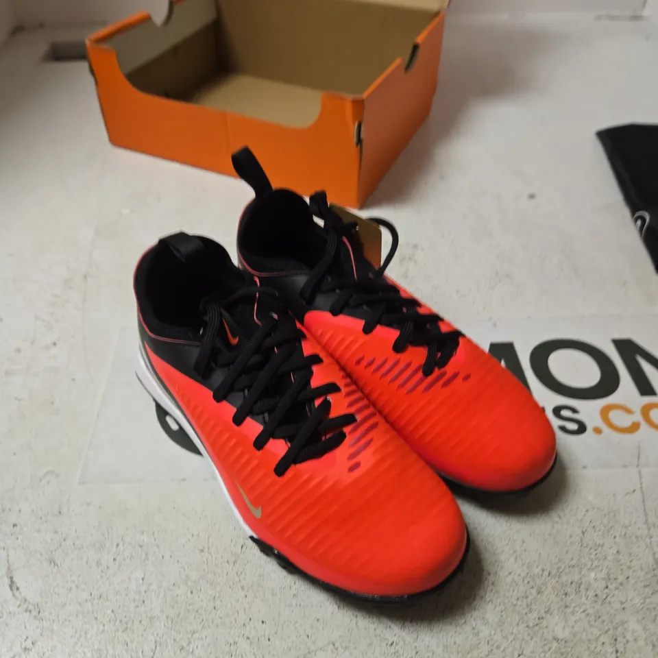 NIKE JR PHANTOM 6 LOW ACADEMY TF FOOTBALL BOOTS – BRIGHT CRIMSON/BLACK, UK 1.5