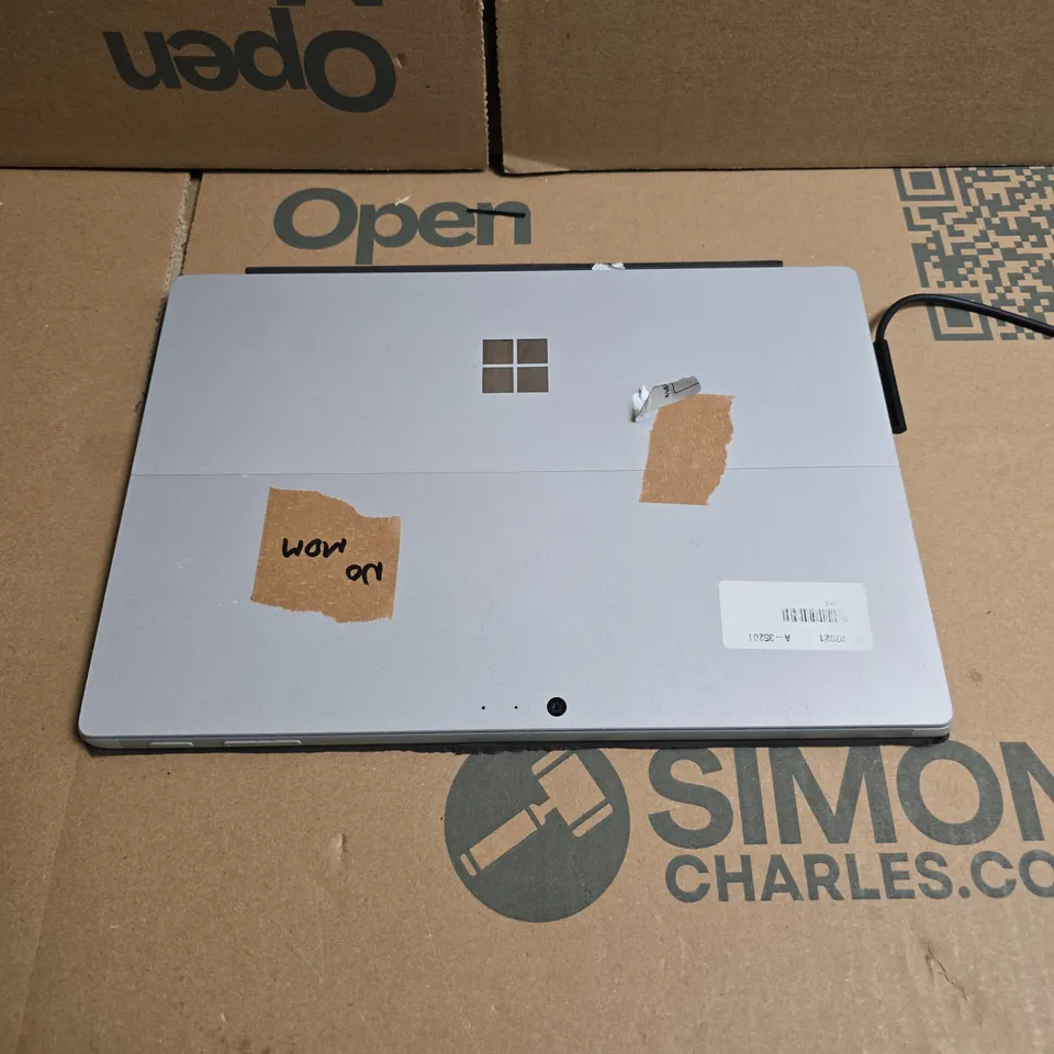 MICROSOFT SURFACE PRO TABLET 