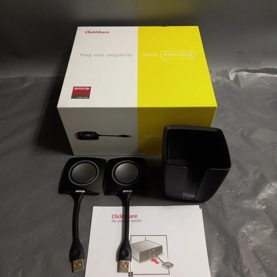 CLICKSHARE TRAY AND 2 BUTTONS CONFERENCE PACK 