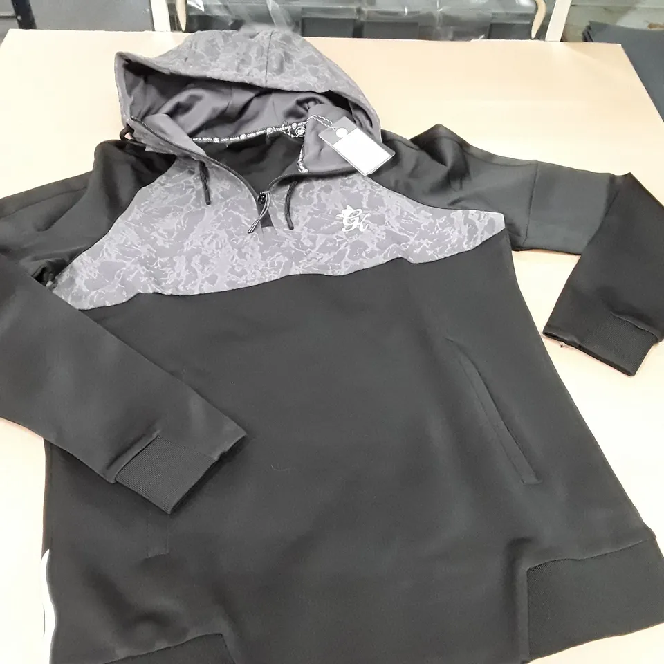 GYM KING COVERT 1/4 ZIP CAMO HOODIE - M