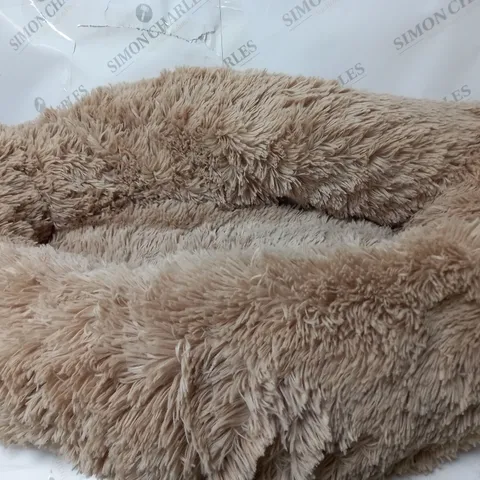 COZEE PAWS ODOUROLOGY FLUFFY ROUND PET BED TAUPE MEDIUM