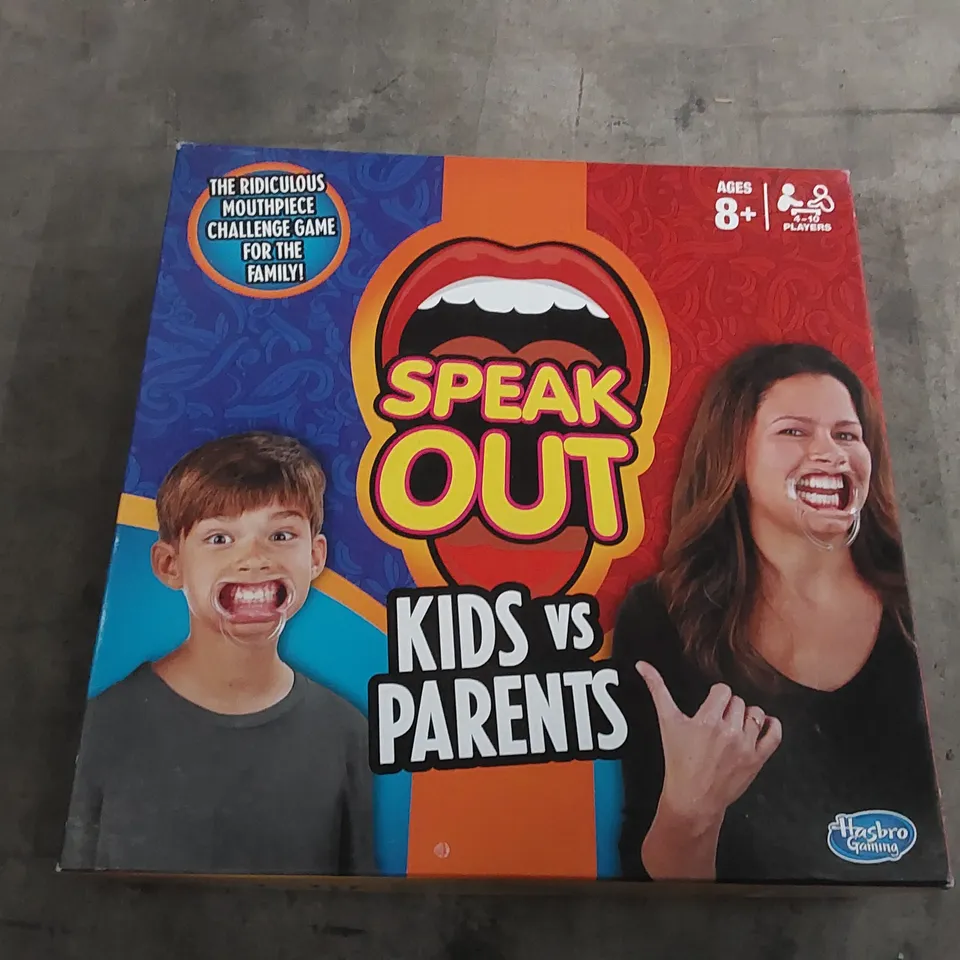 BOXED SPEAK OUT KIDS VS PARENTS GAME 