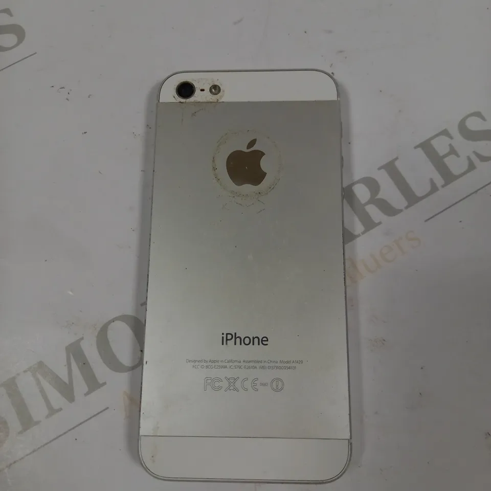 APPLE IPHONE 5 (A1429) 