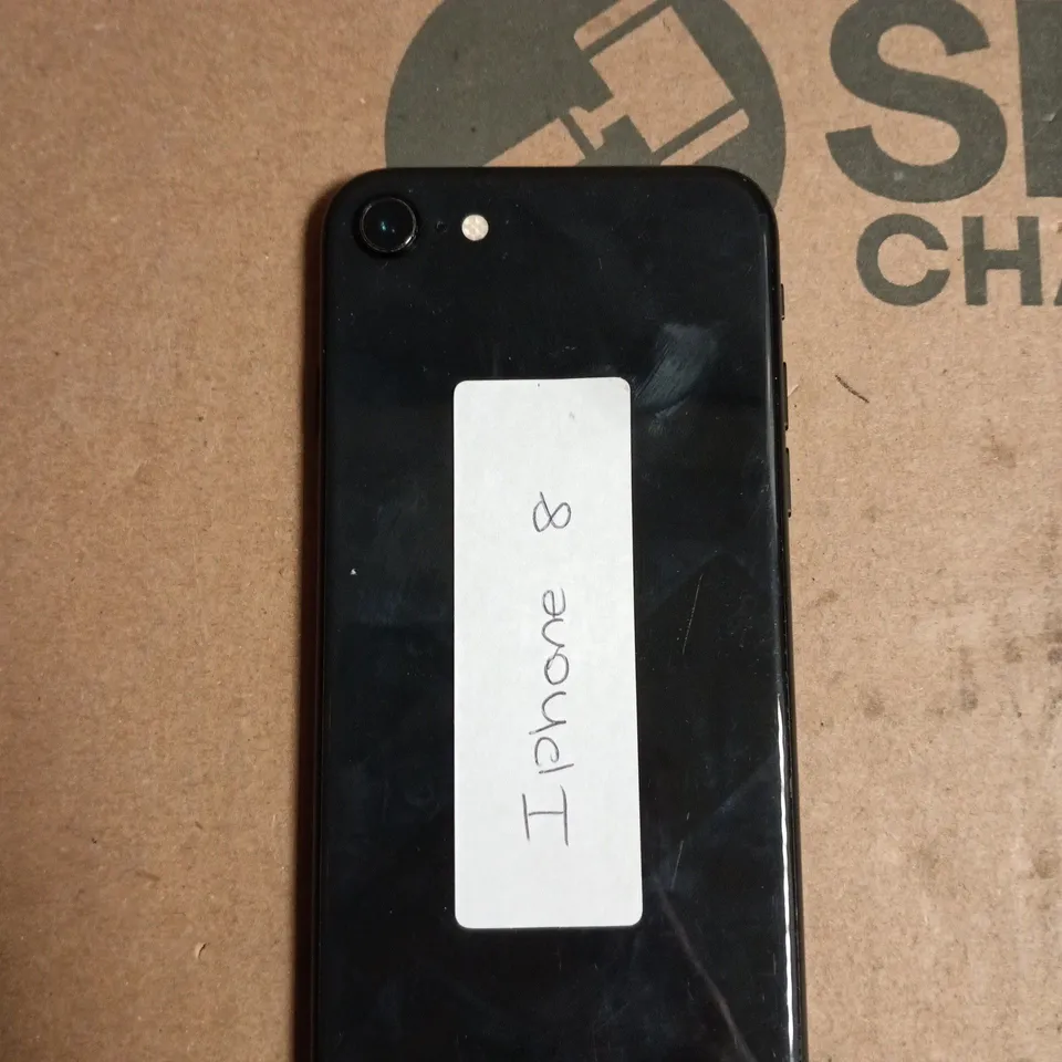 APPLE IPHONE 8 – SPACE GREY 