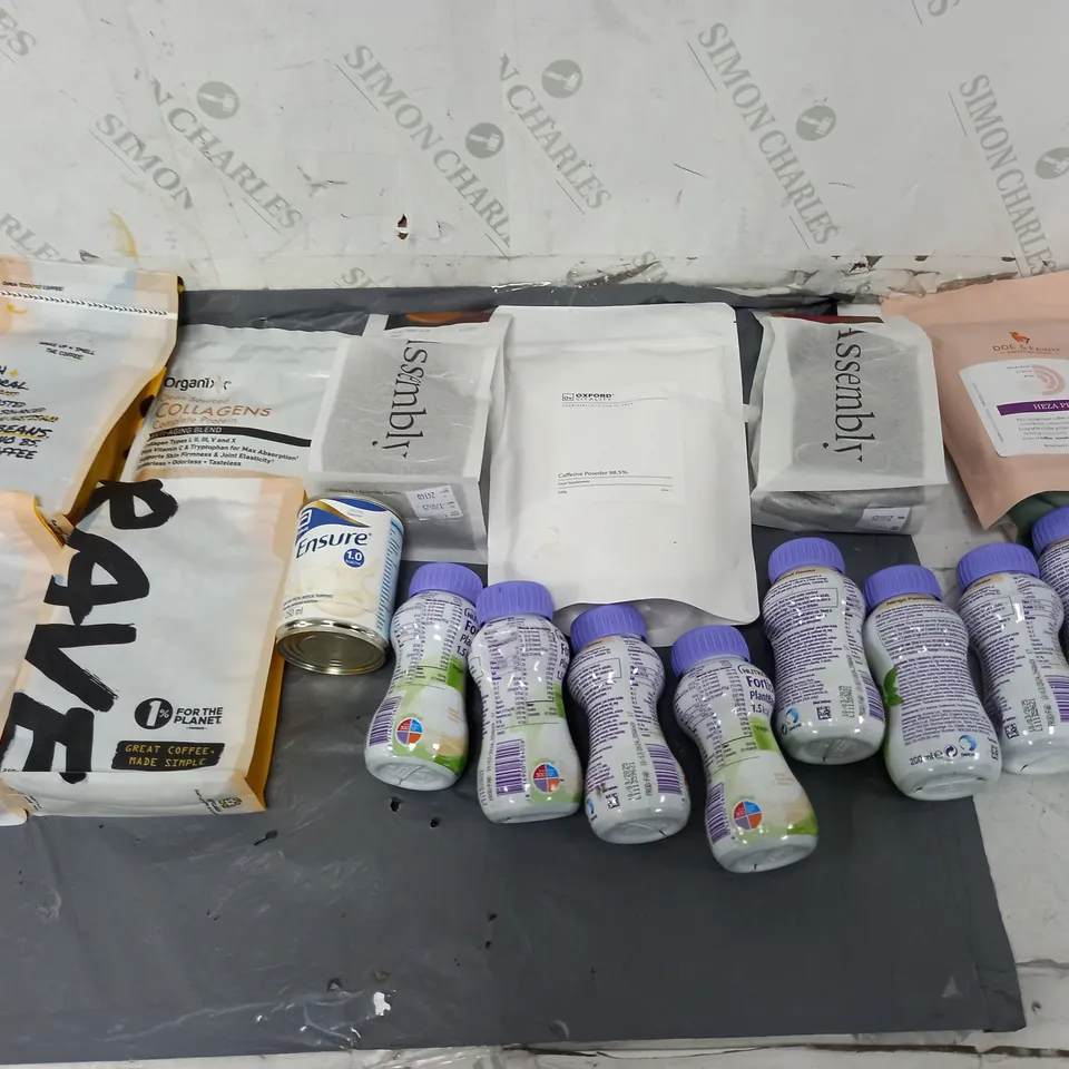 APPROXIMATELY 8 ASSORTED FOOD ITEMS TO INCLUDE - ASSEMBLY COFFEE, RAVE BEANS, AND OXFORD CAFFIENE POWDER ETC. 
