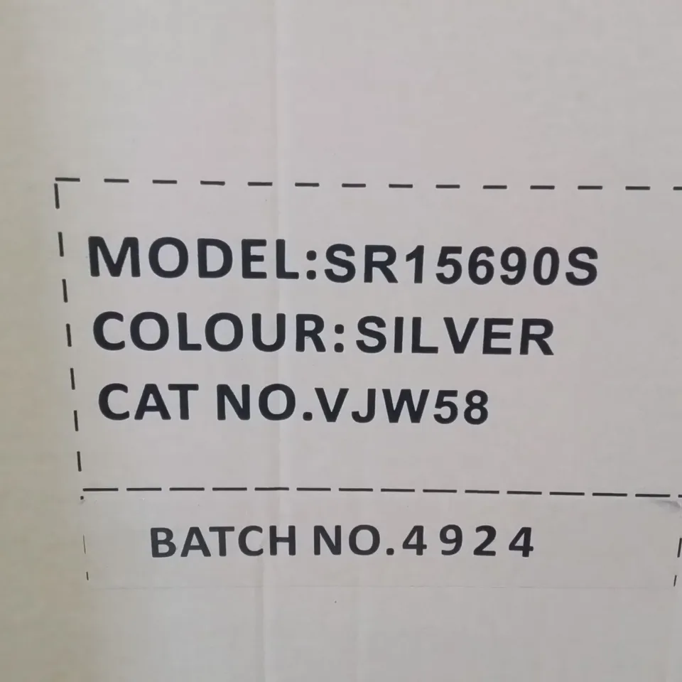BOXED SWAN SR15690S 48CM WIDE, 50/50 SPLIT FRIDGE FREEZER - SILVER