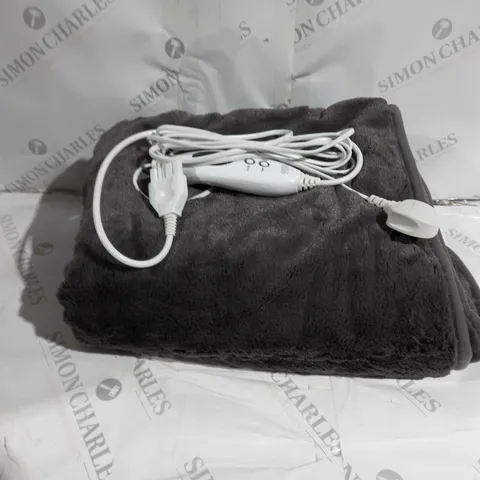 BOXED COZEE HOME VELVETSOFT HEATED THROW IN GREY