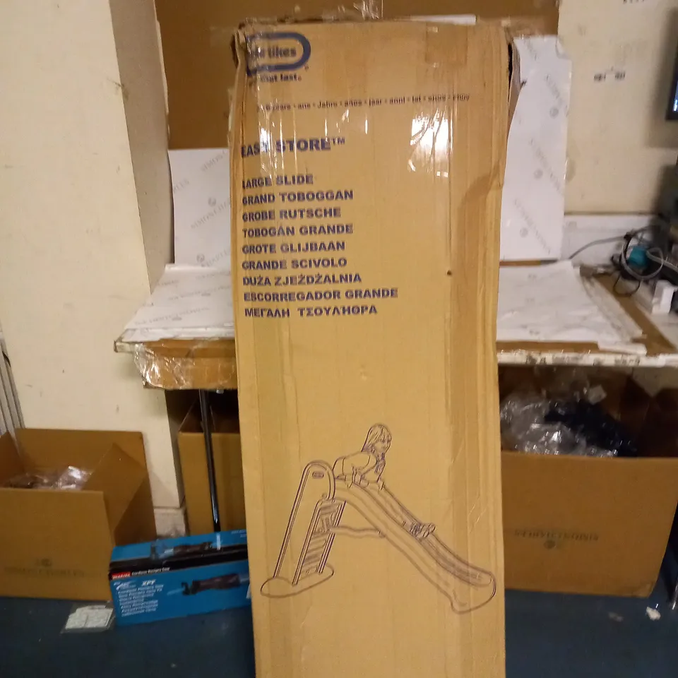 BOXED LITTLE TIKES EASY STORE SLIDE [COLLECTION ONLY] RRP £109.99