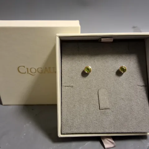 CLOGAU GREEN STONE EARRINGS