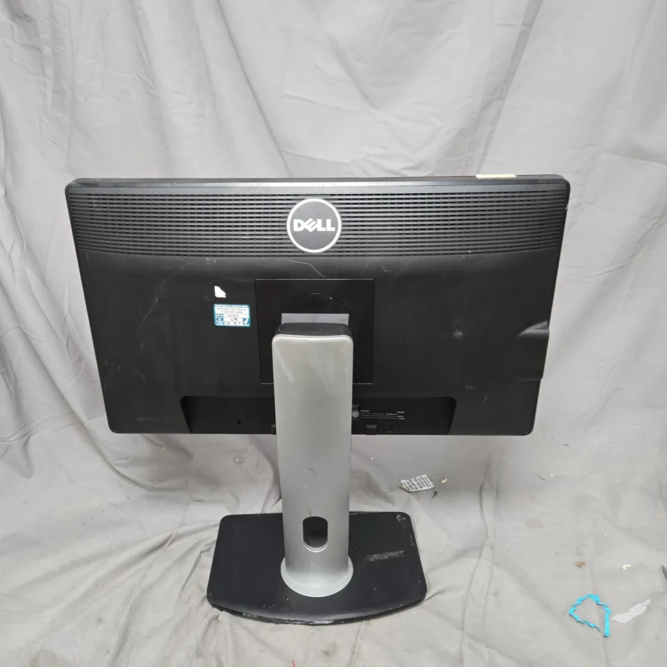 DELL COMPUTER MONITOR WITH STAND