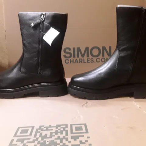 BOXED BRAND NEW SIMPLY BE BREENER EX WIDE BOOTS SIZE 8 BLACK COLOUR APPROXIMATELY 4 PAIRS