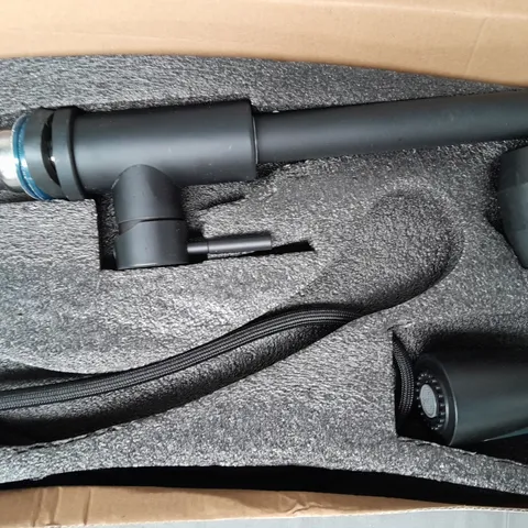 BOXED UNBRANDED MULTIFUNCTIONAL PULLING FAUCET