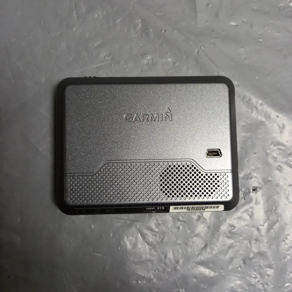 GARMIN NUVI 215 SAT-NAV 