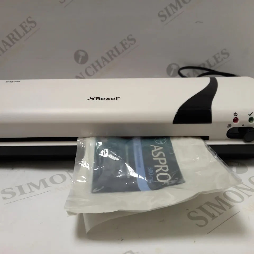 REXEL STYLE A4 HOME AND OFFICE LAMINATOR