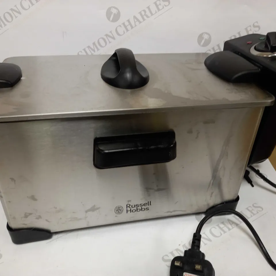 RUSSELL HOBBS 19771 DEEP FAT FRYER, STAINLESS STEEL