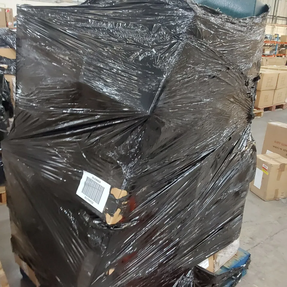 PALLET OF APPROXIMATELY 146 BRAND NEW ASSORTED CLOTHING AND ACCESSORIES TO INCLUDE;