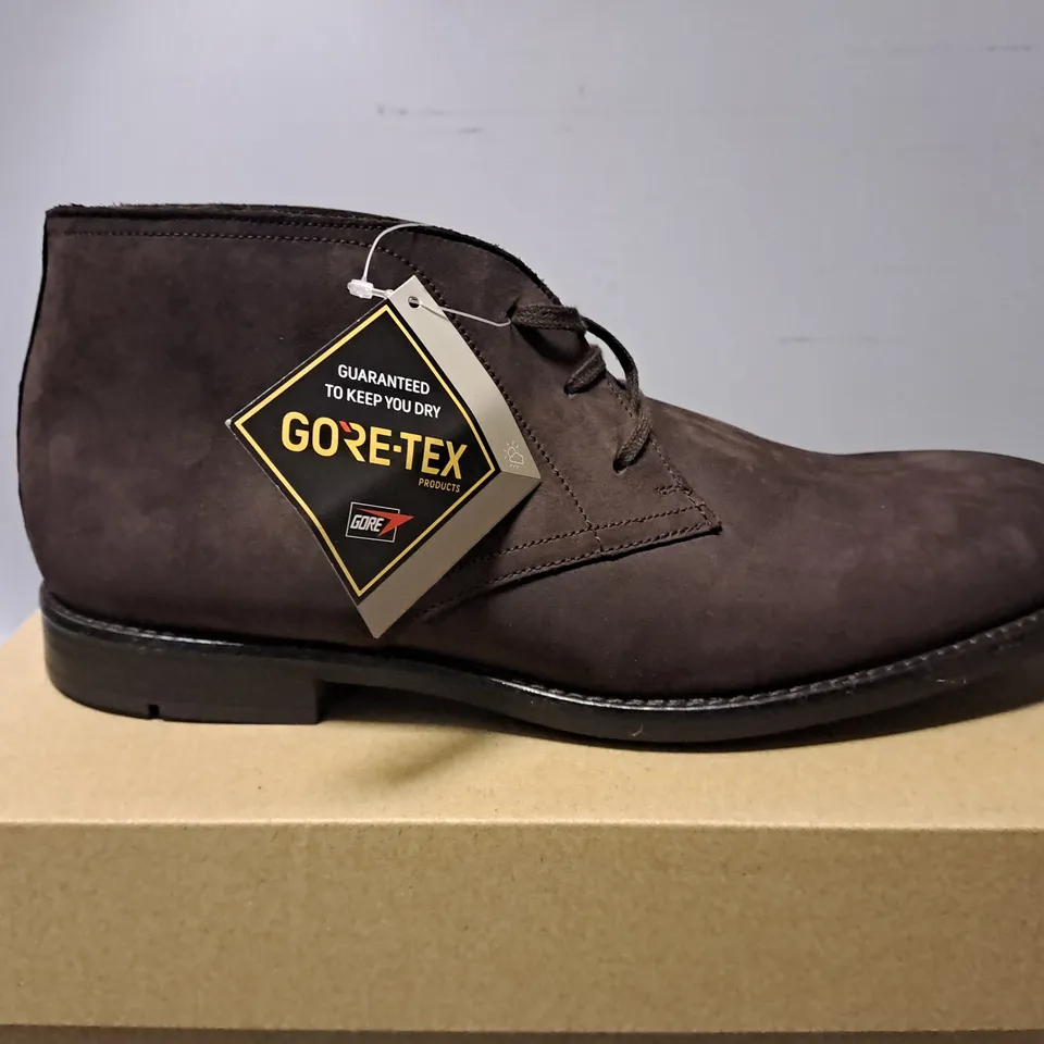 BOXED CLARKS RONNIE LOGTX DARK BROWN BOOTS - UK 9 1/2