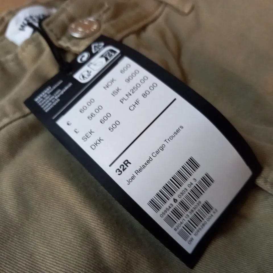 WEEKDAY JOEL RELAXED CARGO TROUSERS - 32R